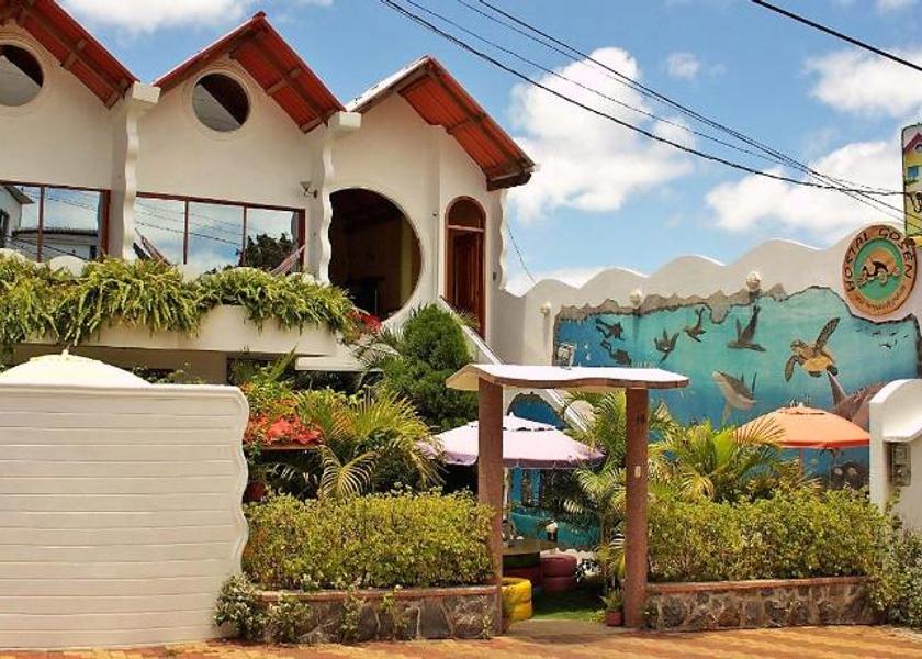 Galápagos Puerto Baquerizo Moreno Exterior view