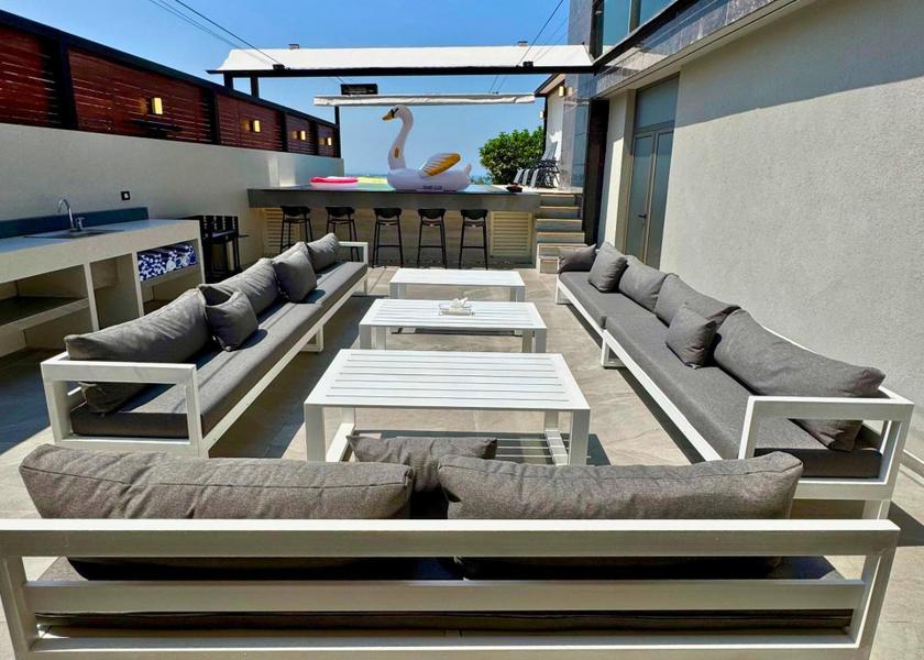 Bar/lounge