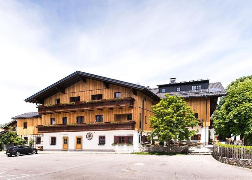 Salzburg State Grossgmain Exterior view