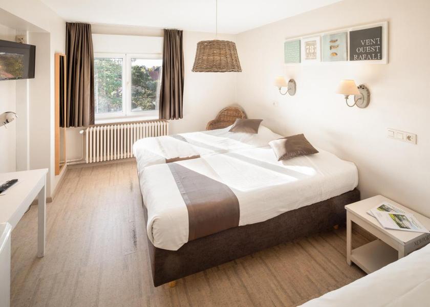 Flemish Region De Panne Triple Room