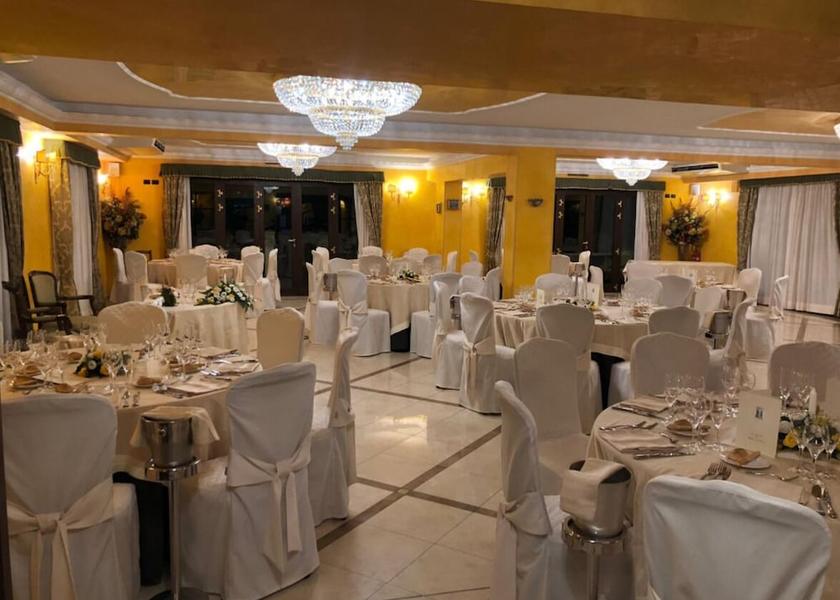 Sicily Forza d'Agro Restaurant