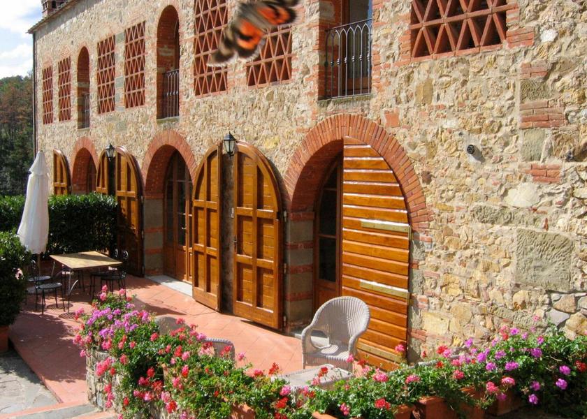 Tuscany Bucine Entrance