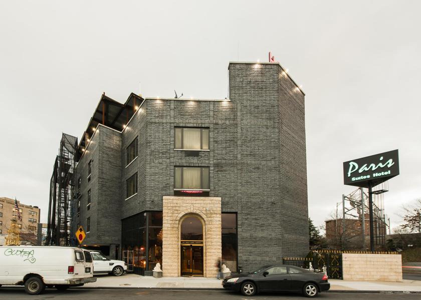New York Corona Exterior view