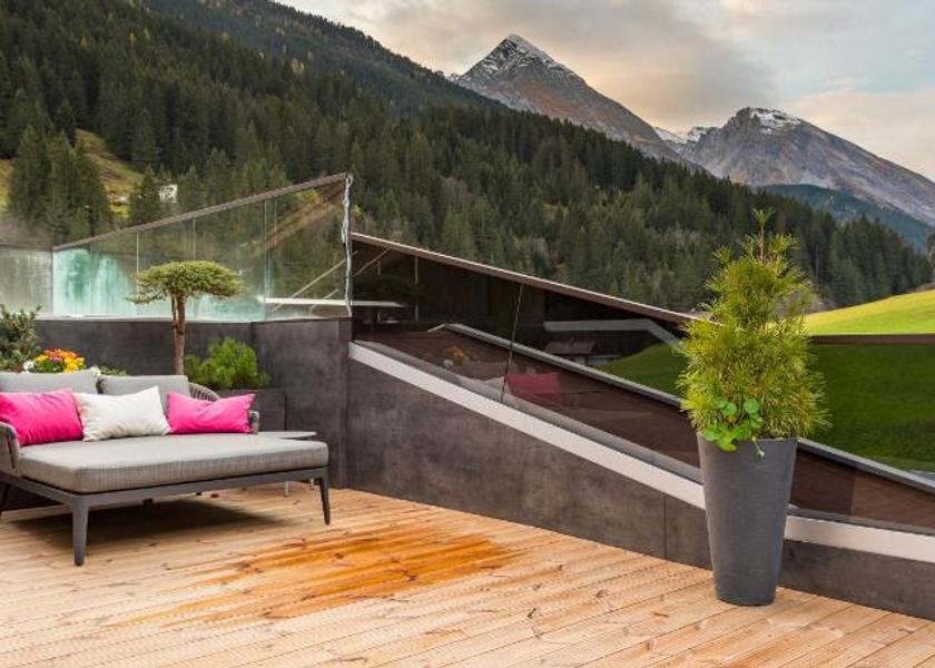 Tyrol Tux 