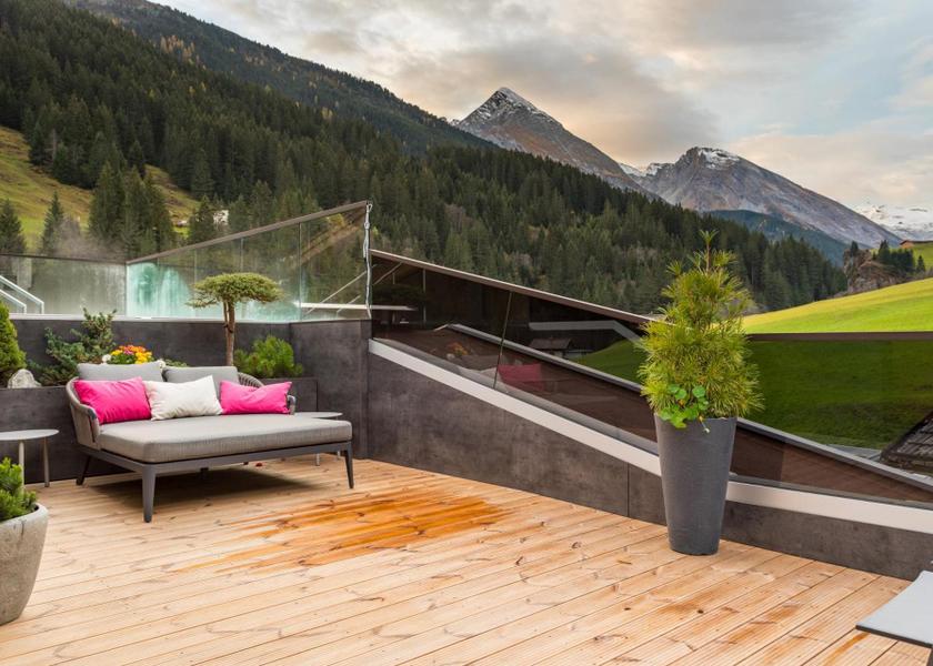 Tyrol Tux 