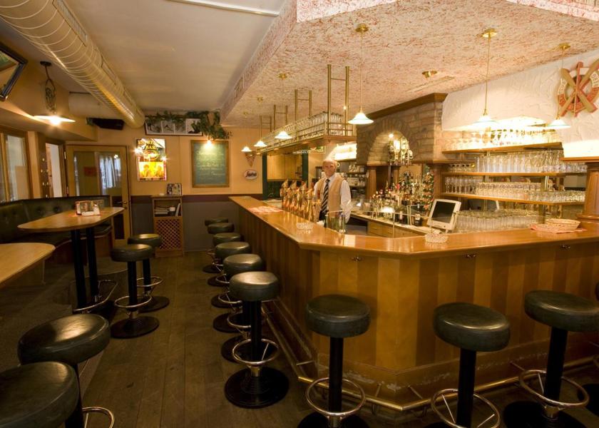 Tyrol Sankt Anton am Arlberg Bar/lounge