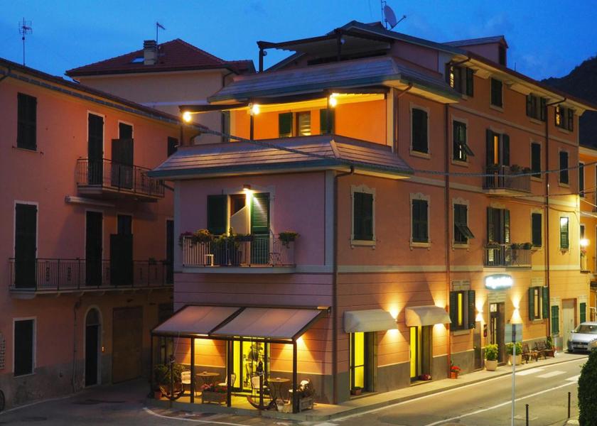Liguria Deiva Marina Exterior view