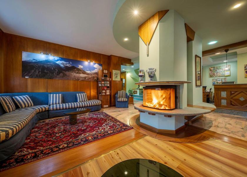 Valle d'Aosta Saint-Vincent Lobby