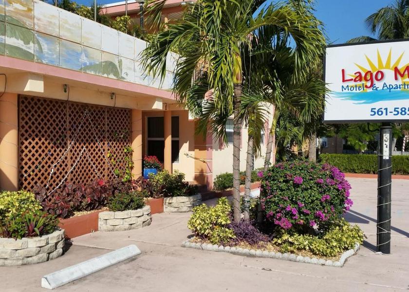 Florida Lake Worth Entrance