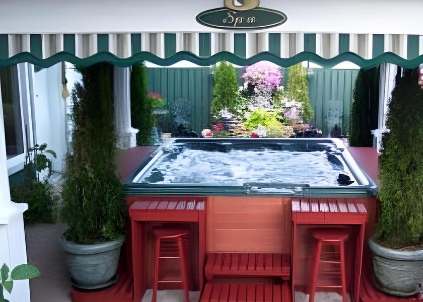 Quebec Drummondville Hot tub