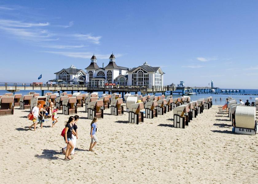 Mecklenburg-West Pomerania Sellin Facilities