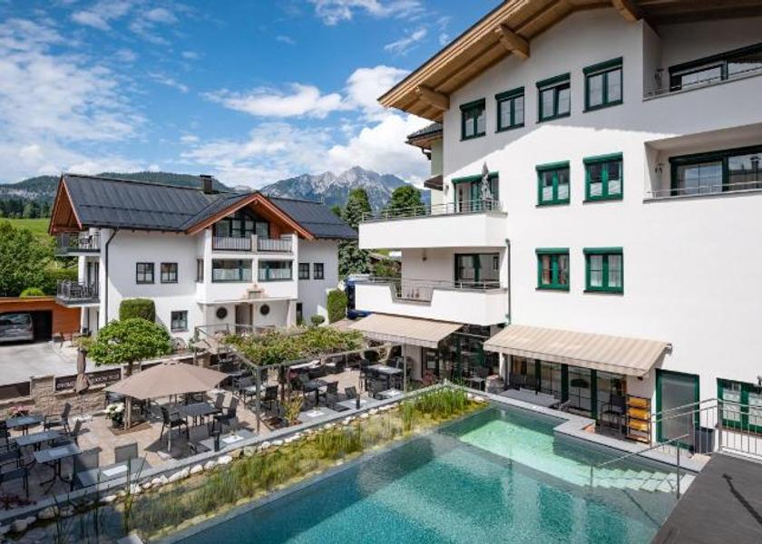 Tyrol Soell 