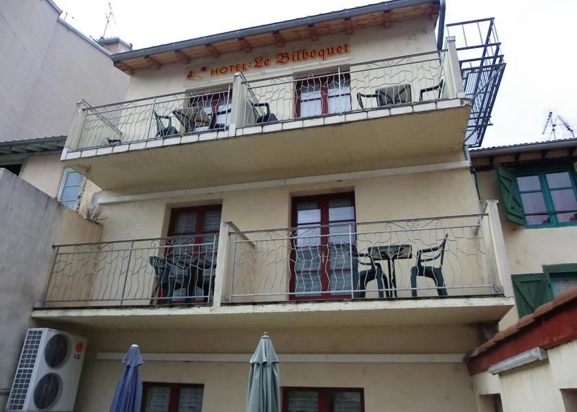 Auvergne-Rhône-Alpes Le Puy-en-Velay Balcony/terrace