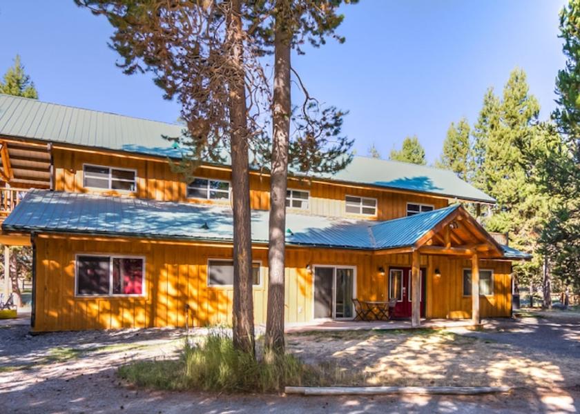 Oregon La Pine Exterior detail