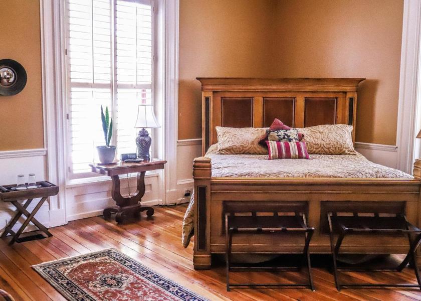 Virginia Rocky Mount Magnolia Suite