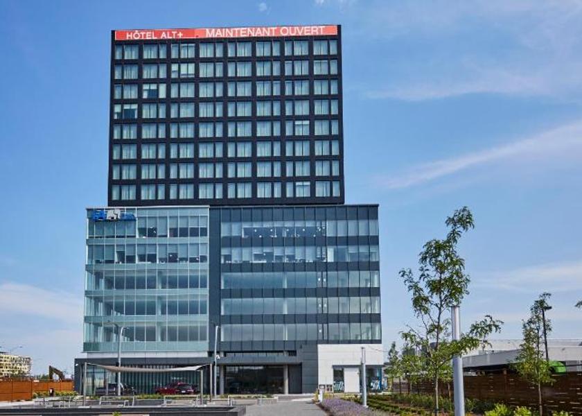 Quebec Brossard Exterior view