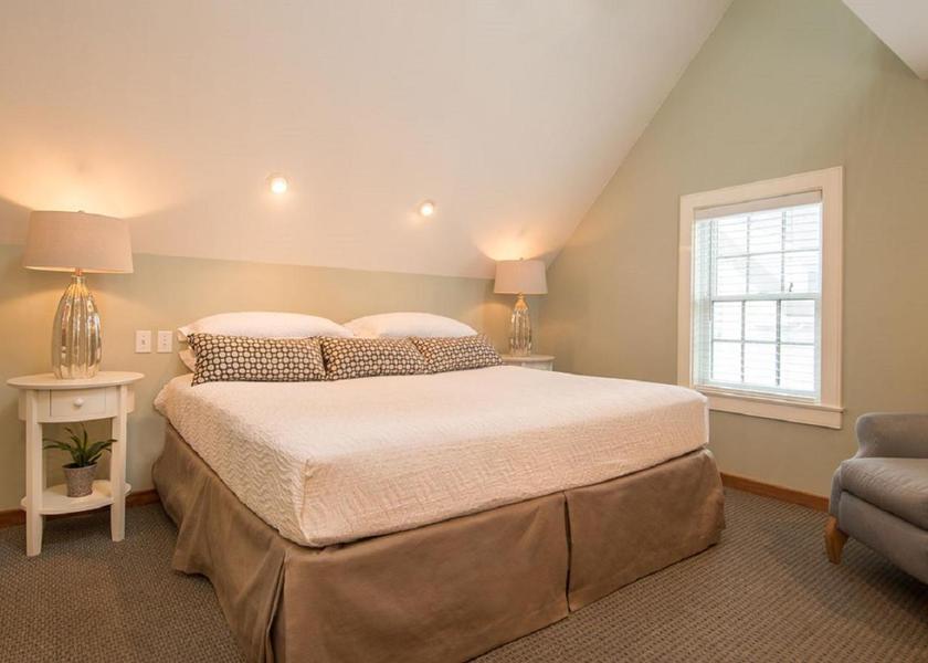 Massachusetts Provincetown Superior King Room
