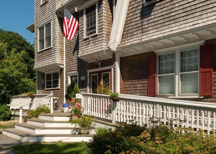 Massachusetts Falmouth Exterior view