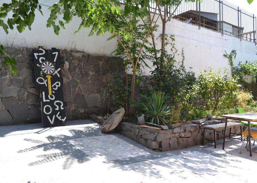  Yerevan Balcony/terrace