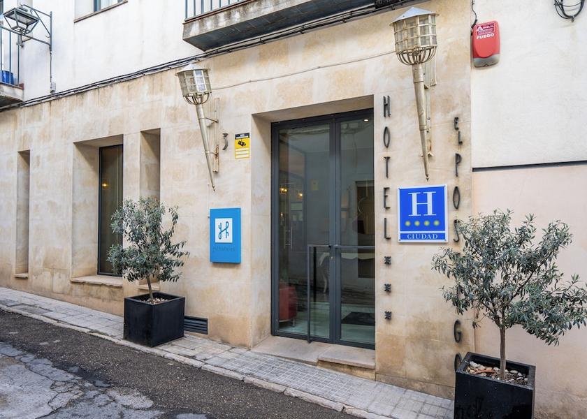 Andalusia Úbeda Front of property