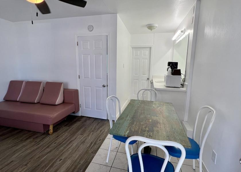 New Jersey Wildwood Living area