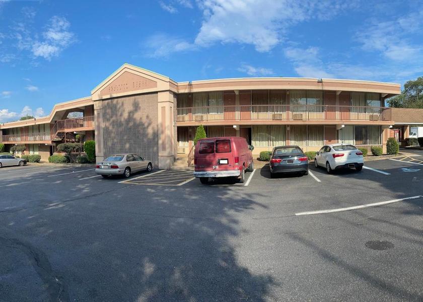 New Jersey Dayton Exterior view