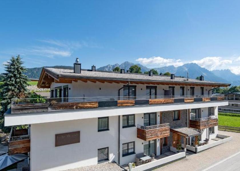 Tyrol Soell 
