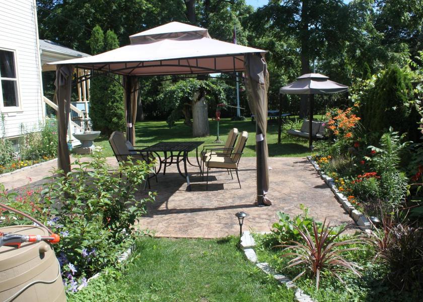 Ontario Niagara-on-the-Lake Facilities