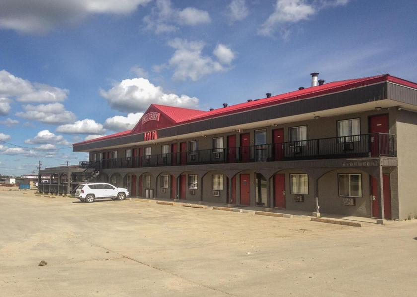 Alberta Fox Creek Exterior view