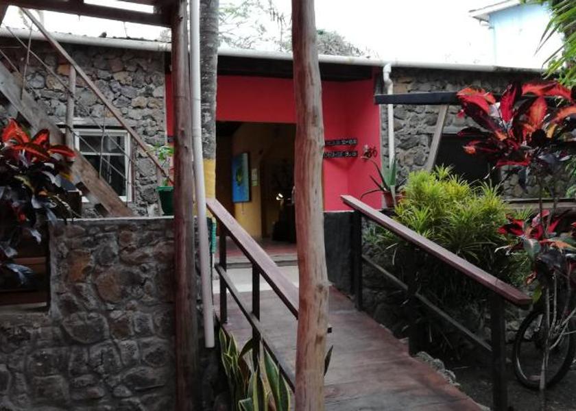 Galápagos Puerto Ayora Entrance
