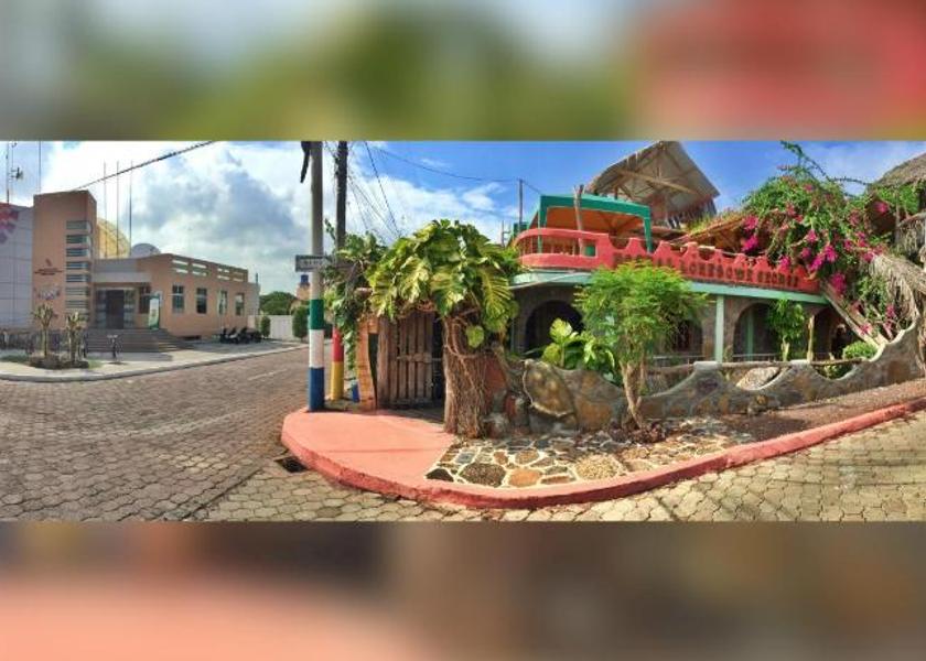 Galápagos Puerto Ayora Entrance