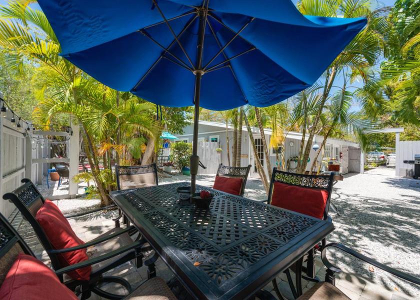 Florida Sanibel Facilities