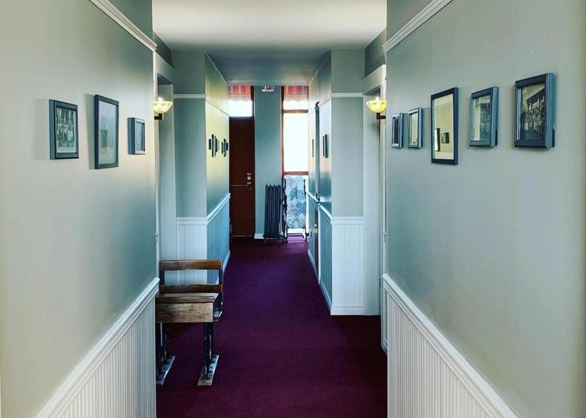 Idaho Bonners Ferry Lobby