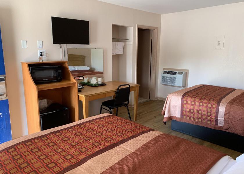 Kentucky Glasgow Double Room with Two Double Beds - Non-Smoking
