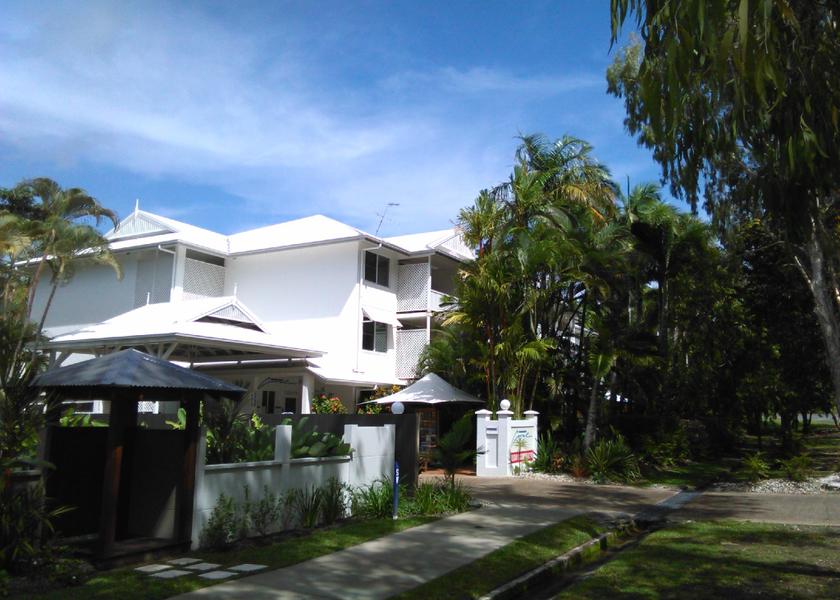 Queensland Port Douglas Exterior view