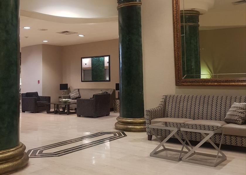 Sinaloa Culiacán Lobby sitting area