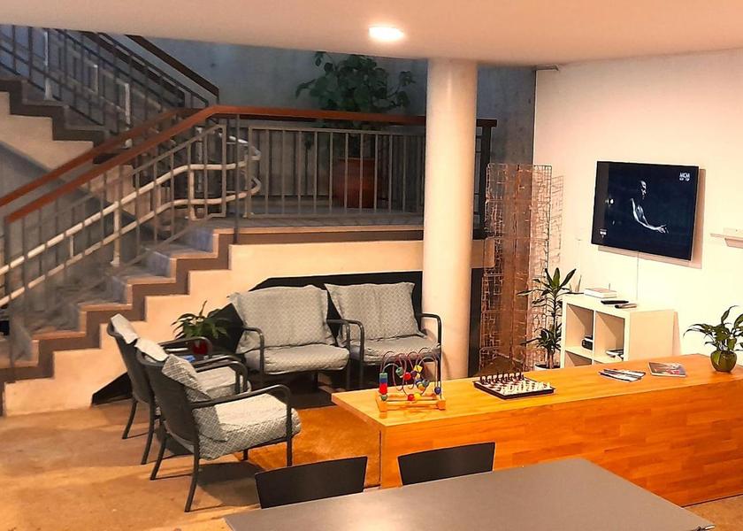 Shared lounge/TV area