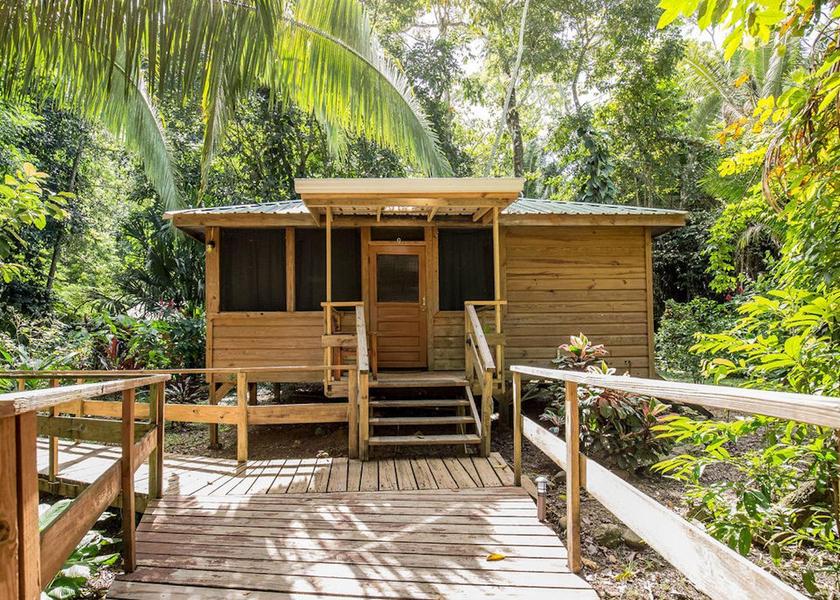 Cayo Belmopan Hotel Exterior