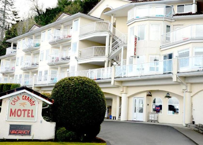 British Columbia Qualicum Beach Exterior view