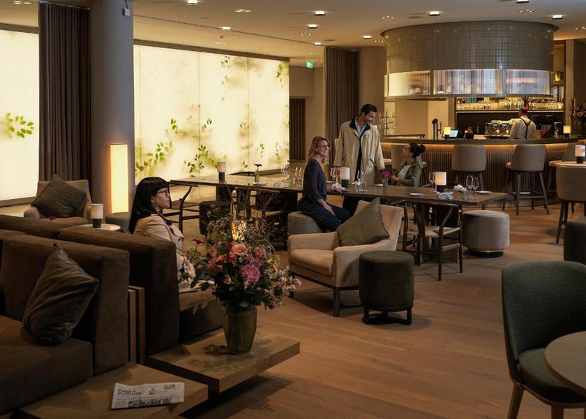 Canton of Zug Zug Bar/lounge