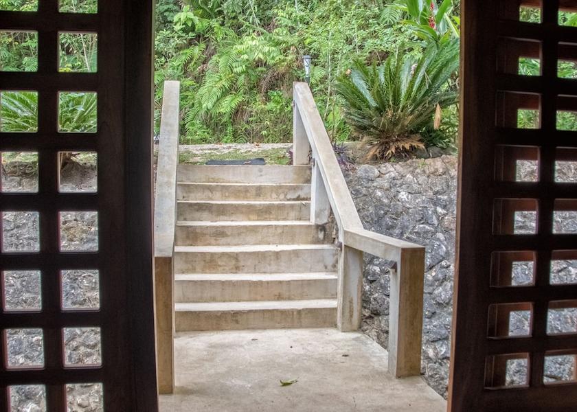 Cayo Benque Viejo Del Carmen Front of property