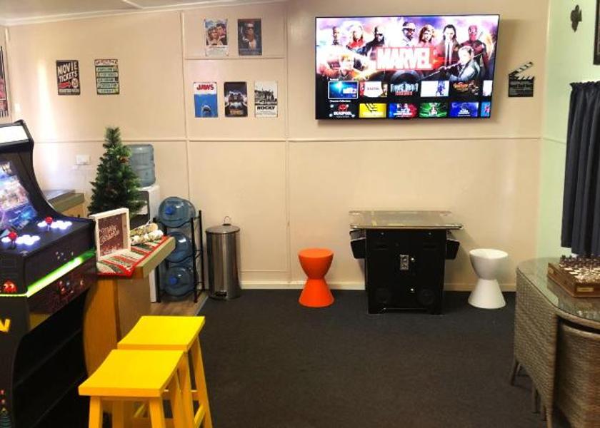 Queensland Chinchilla Shared lounge/TV area