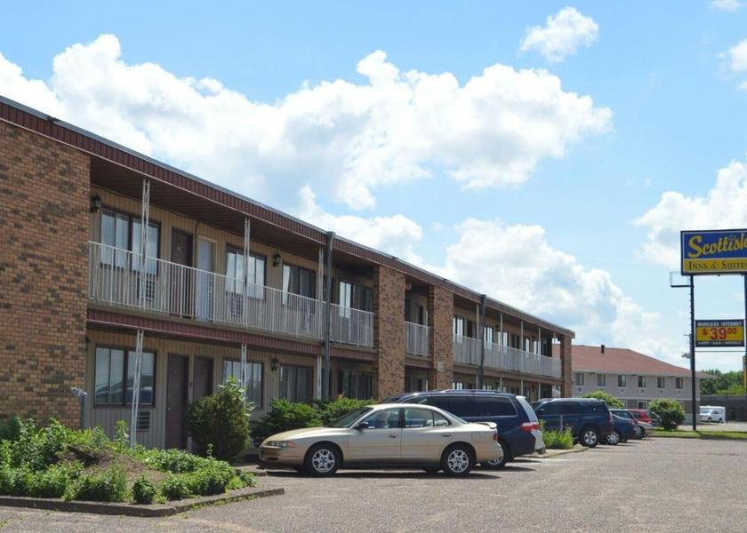 Wisconsin Eau Claire Exterior view