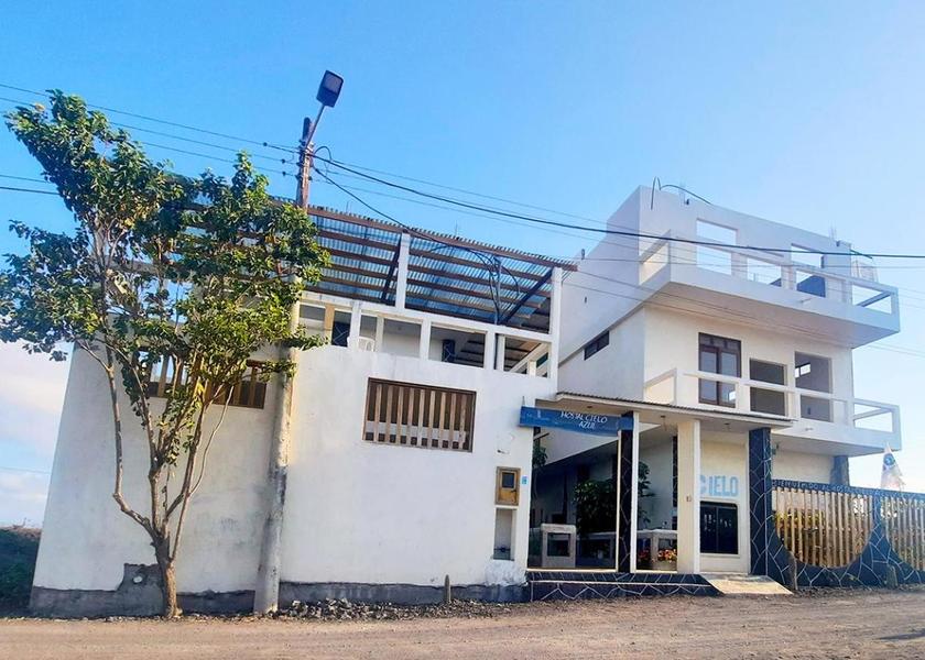 Galápagos Puerto Villamil Exterior view