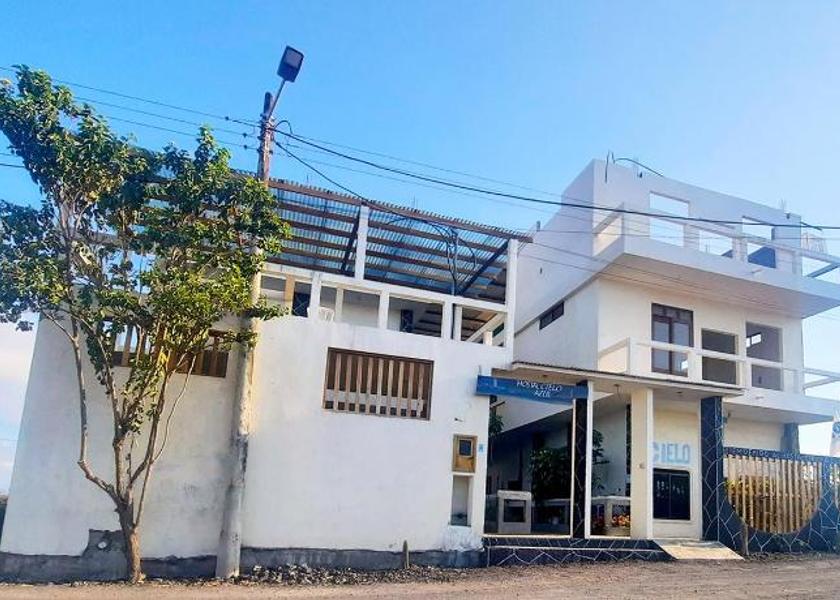 Galápagos Puerto Villamil Exterior view