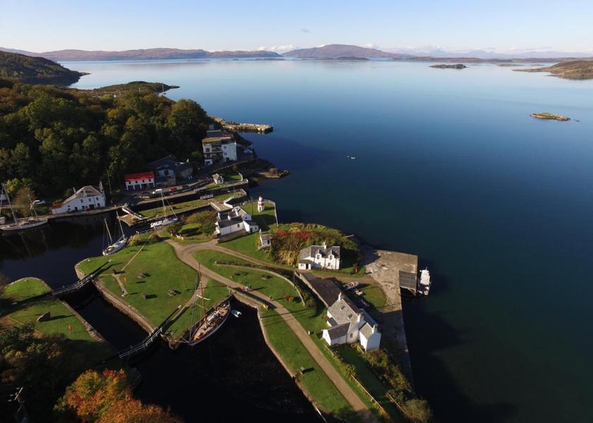 Scotland Lochgilphead Facilities