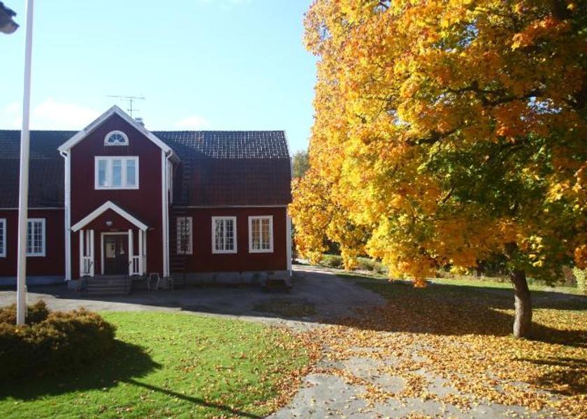 Orebro County Nora Entrance