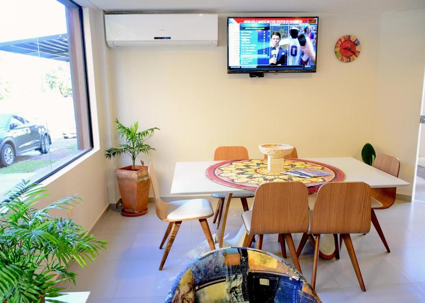 Shared lounge/TV area