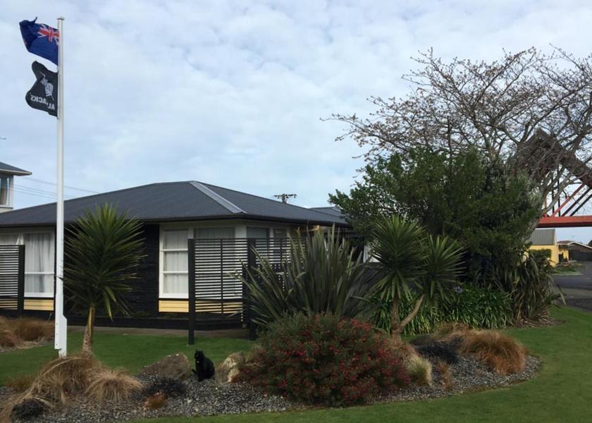 Taranaki Hawera Hotel Exterior