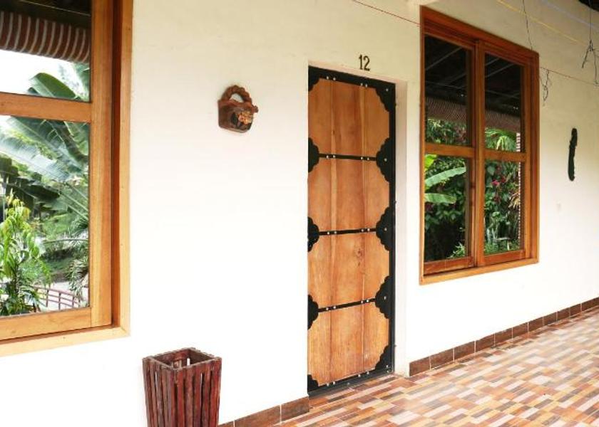 Alta Verapaz San Agustin Lanquin Balcony/terrace